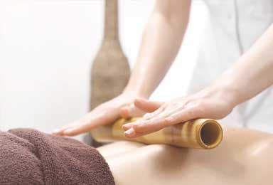 Warm Bamboo Massage